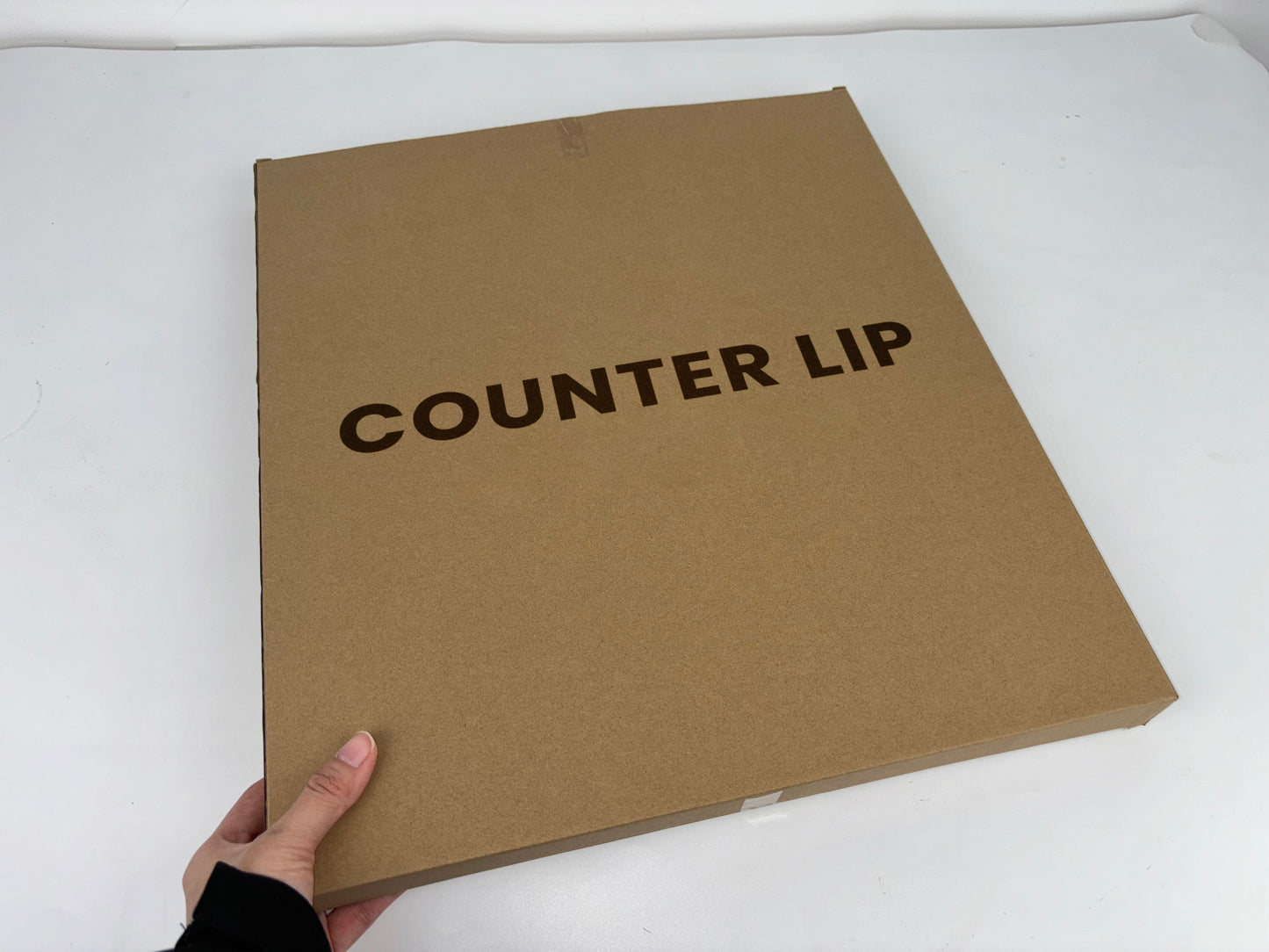 Counter Lip acrylic cutting board 18"L x 12"W x 0.6"Th