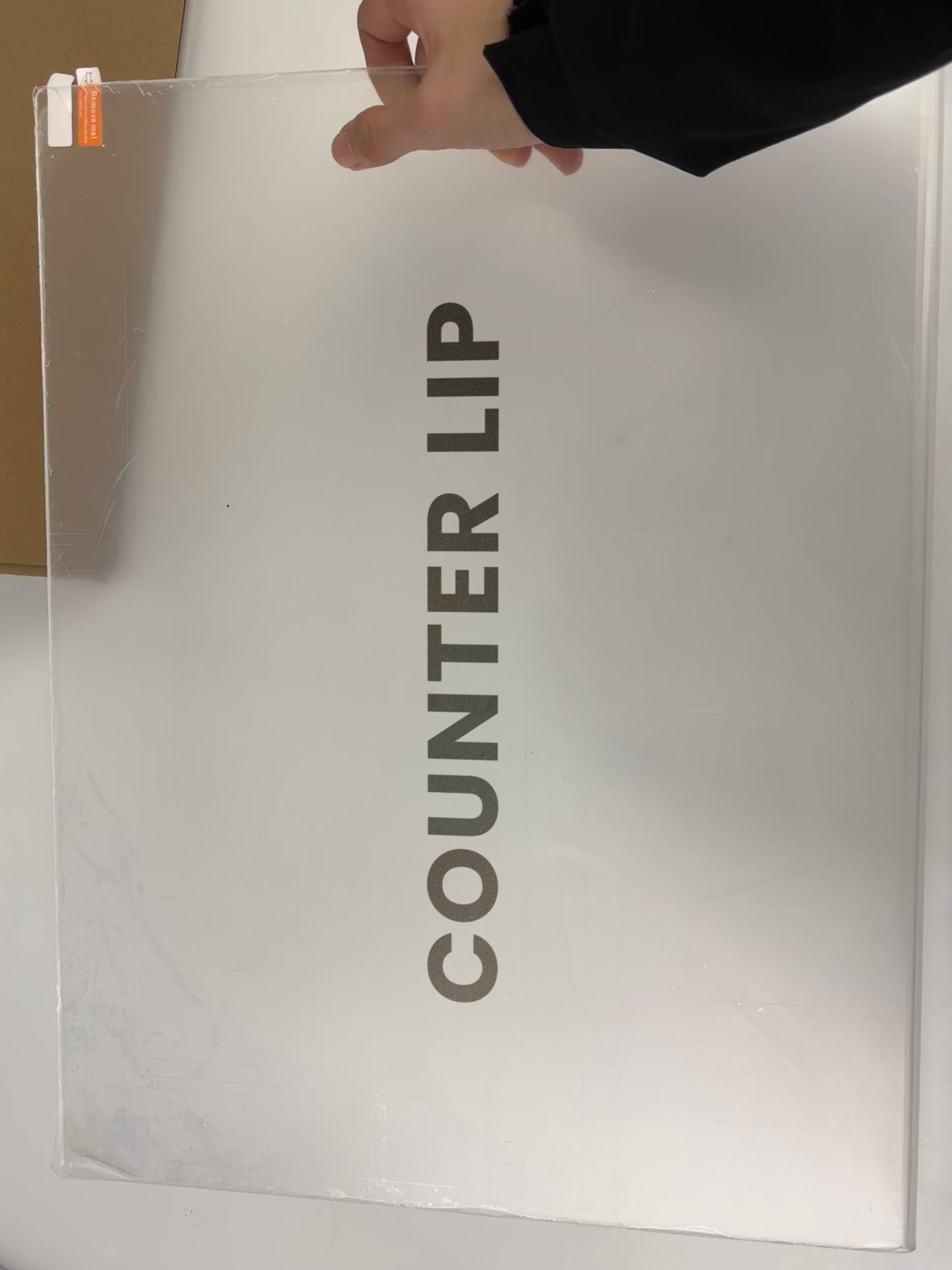 Counter Lip acrylic cutting board 18"L x 12"W x 0.6"Th